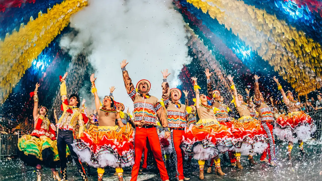 Quadrilha junina tradicional no Nordeste do Brasil